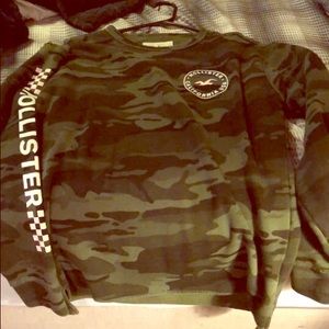 Medium hollister sweatshirt